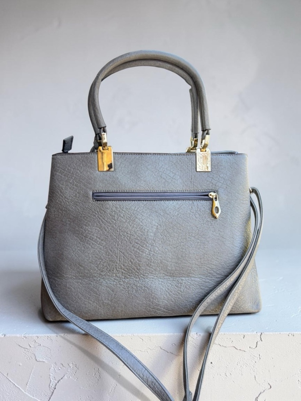 Michael Kors Light Gray Pebbled Leather Satchel with Gold Hardware - Picture 8 of 16